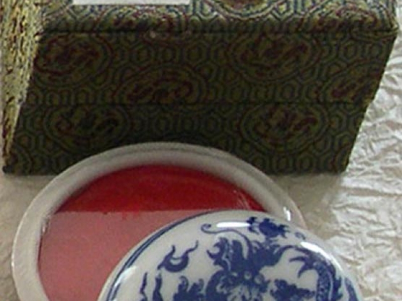 30g Xiling Vermillion Seal Mud Ceramic Pot 西冷 青花光明硃砂印泥