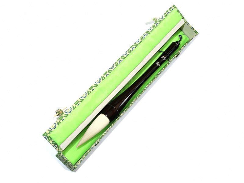 Goat Hair Elegant and Fun Brush